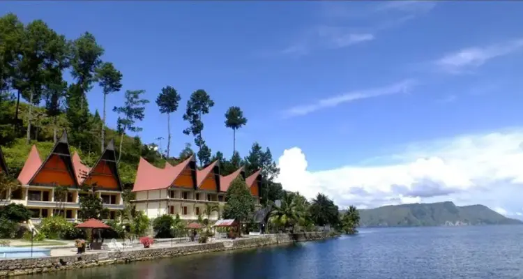 Paket Wisata Danau Toba Dengan Rental Mobil Medan