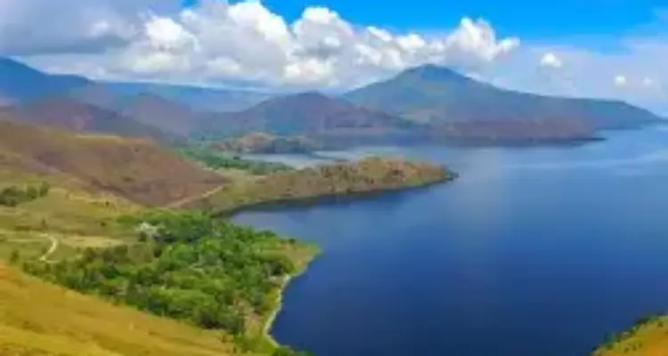 Paket Wisata Danau Toba Dengan Rental Bus Pariwisata Medan