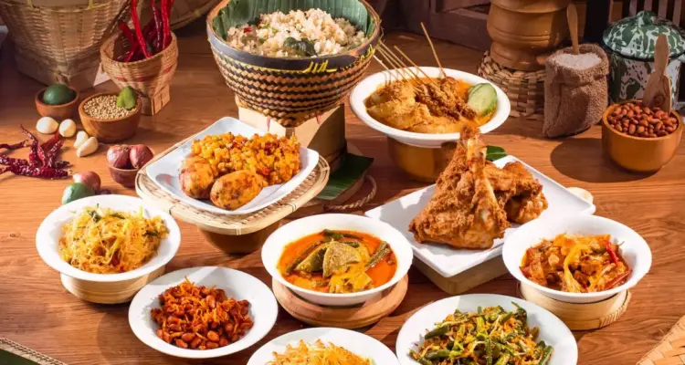 paket wisata danau toba: Hidangan khas Batak dalam paket wisata kuliner Danau Toba.